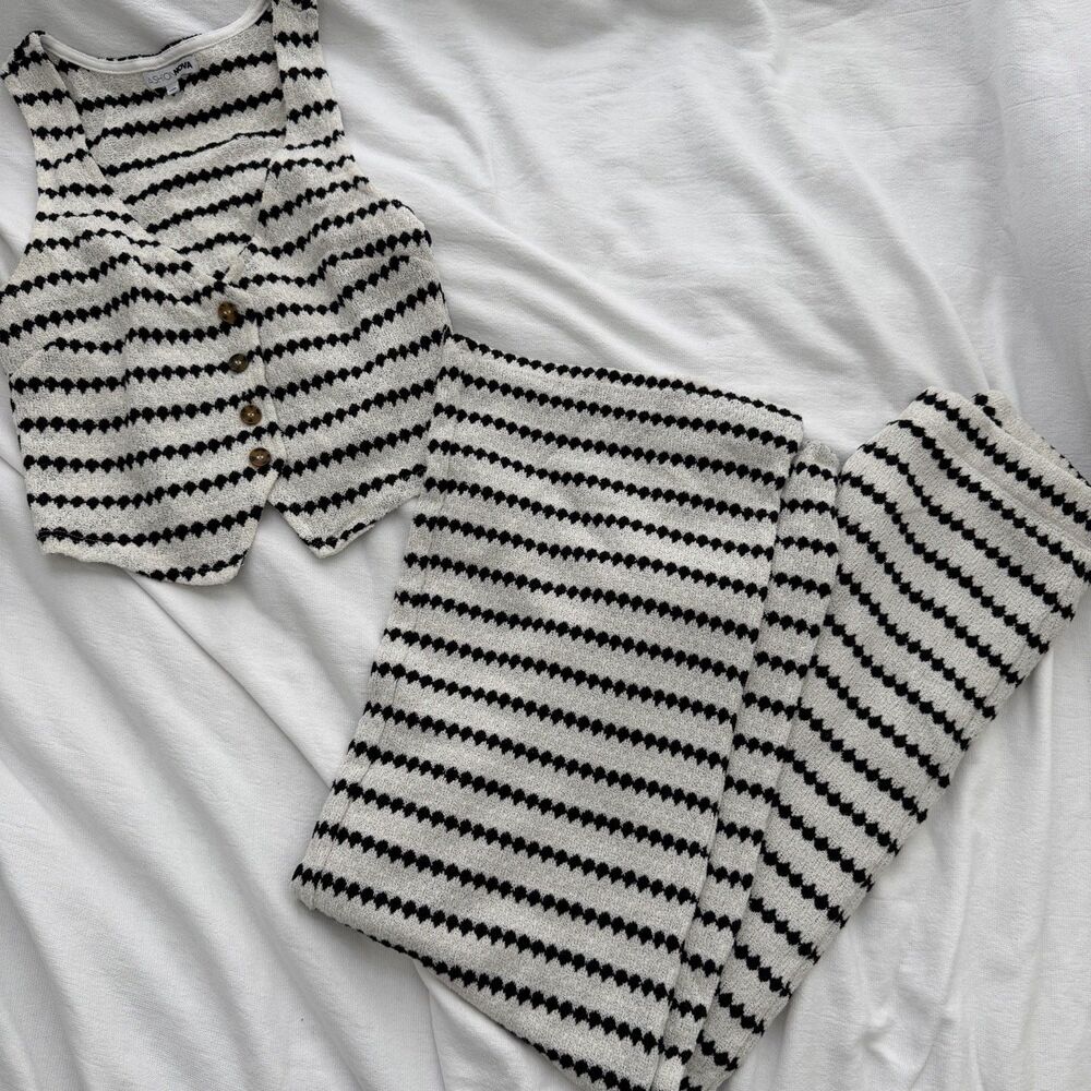 Fashion Nova Striped Knit 2-Piece Set Button V-Neck Vest Pants Women small